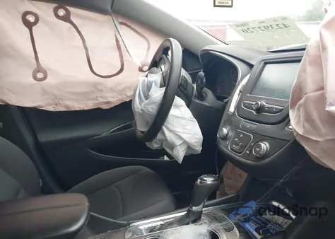 2017 Chevrolet Malibu 1Lt z USA, uszkodzony, nr VIN 1G1ZE5ST6HF174623